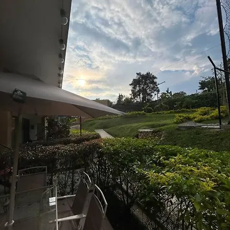 Hermoso Apartamento De Vacaciones En El Quindio La Tebaida Exterior photo